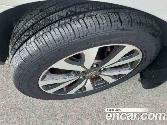 Kia 뉴카렌스 топовая версия, 2010 все фото