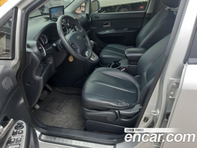 Kia 뉴카렌스 топовая версия, 2010 10