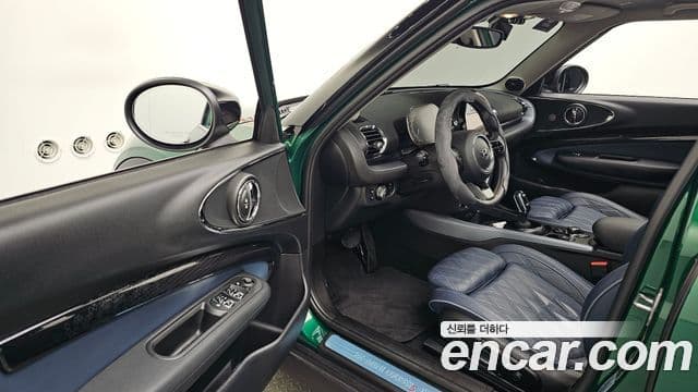 Mini Cooper S 클럽맨 2세대, 2023 10