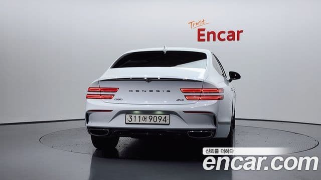 Genesis G80 (RG3) бензин 2.5 турбо AWD, 2024 4