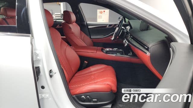 Genesis G80 (RG3) бензин 2.5 турбо AWD, 2024 11