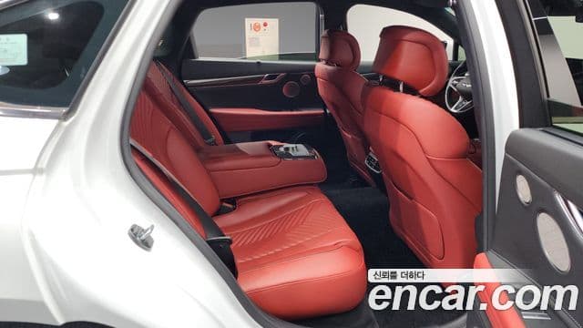 Genesis G80 (RG3) бензин 2.5 турбо AWD, 2024 12