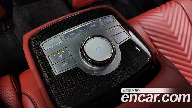 Genesis G80 (RG3) бензин 2.5 турбо AWD, 2024 19