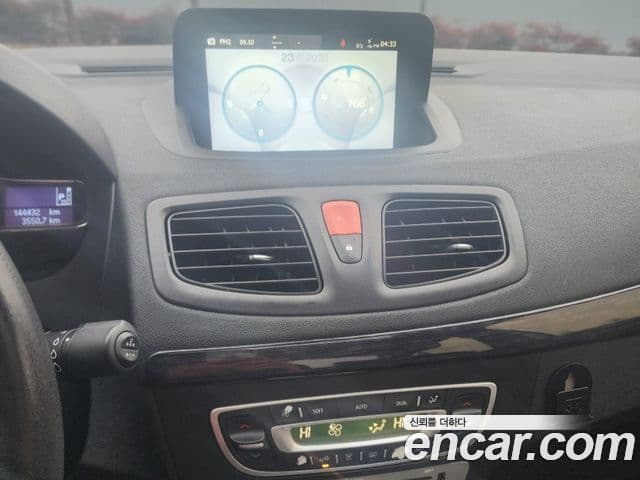 Renault Korea(Samsung) SM3 Neo RE, 2015 9