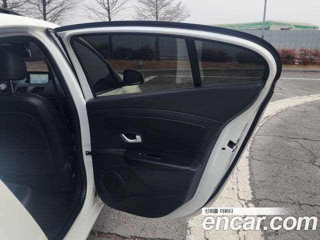 Renault Korea(Samsung) SM3 Neo RE, 2015 13