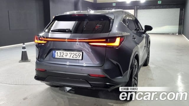 Lexus NX350h 2세대 Premium, 2024 3