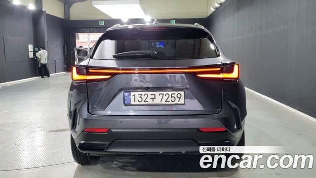 Lexus NX350h 2세대 Premium, 2024 4