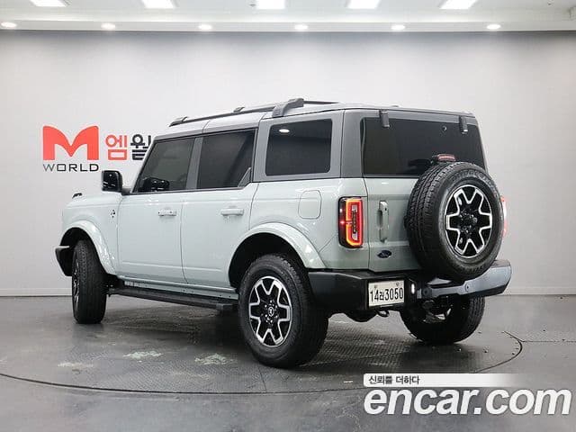 Ford Bronco 6세대 2.7 outer Banks, 2023 4
