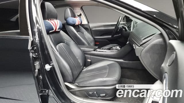 Hyundai Sonata (DN8) Premium Family, 2021 11