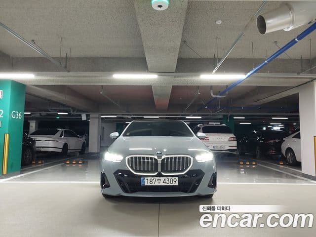 BMW 5시리즈 (G60) 530i xDrive M Sport, 2024 1