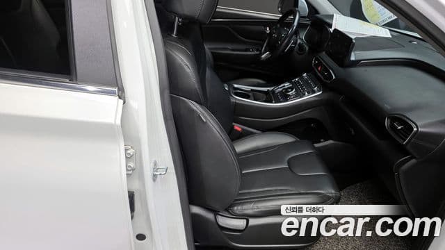 Hyundai The / новый New Santa Fe Exclusive, 2023 12