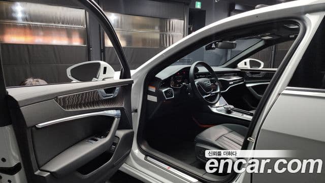 Audi A6 (C8) Premium, 2023 10