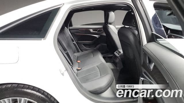 Audi A6 (C8) Premium, 2023 12