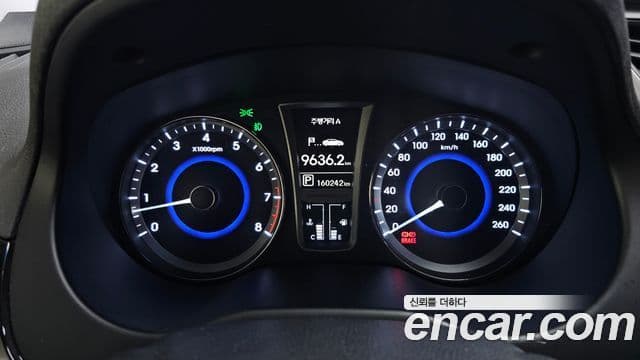 Hyundai Grandeur HG Premium, 2014 8