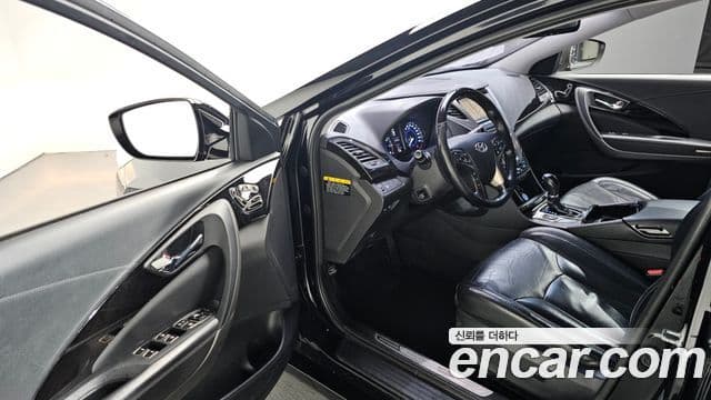 Hyundai Grandeur HG Premium, 2014 11