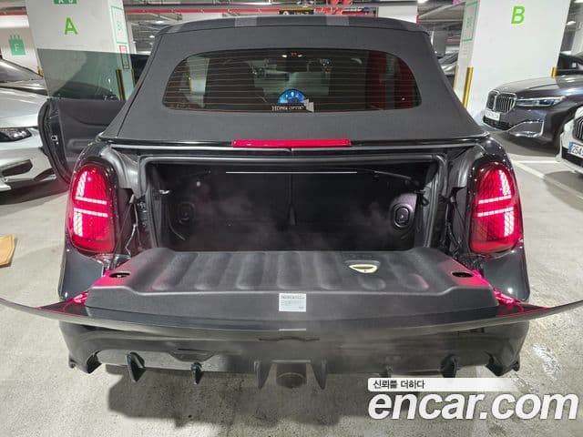 Mini Cooper S кабриолет 4세대 JCW, 2025 12