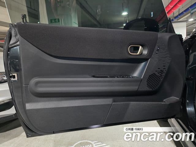 Mini Cooper S кабриолет 4세대 JCW, 2025 19