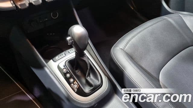 Kia All New Pride Luxury, 2013 9