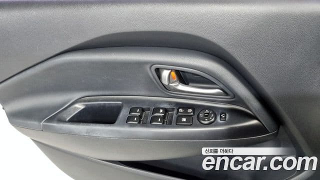 Kia All New Pride Luxury, 2013 17