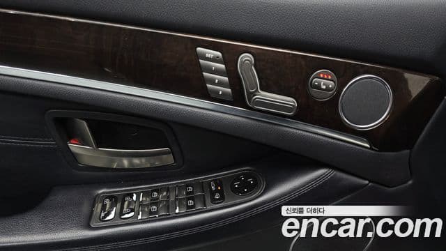 KG모빌리티(SsangYong) 뉴체어맨 W Luxury, 2014 16