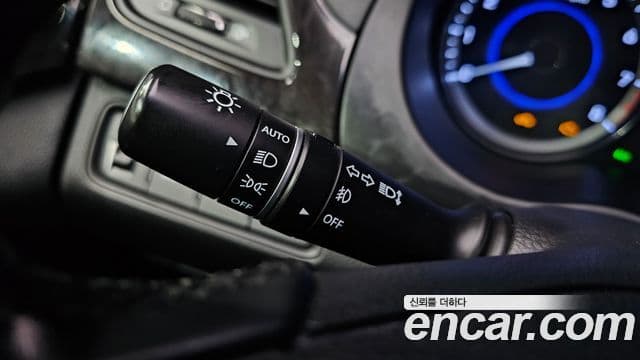 Hyundai Grandeur HG Modern, 2015 17