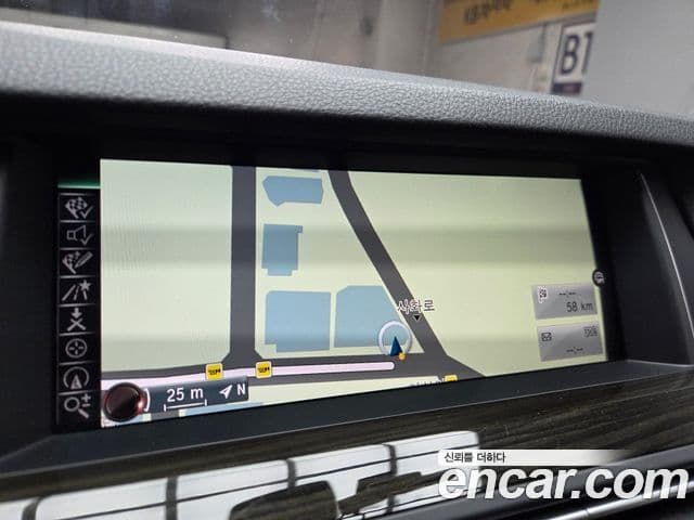 BMW 5시리즈 (F10) Luxury, 2015 10