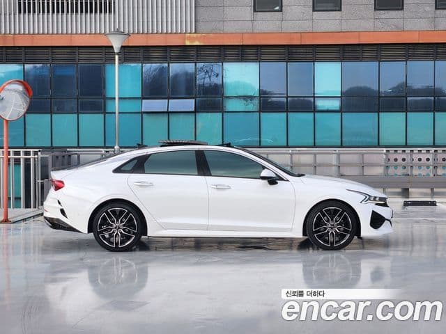 Kia K5 3세대 Signature, 2023 все фото