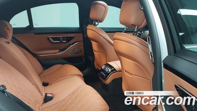 Mercedes-Benz S-класс W223 S400 d 4MATIC, 2022 10