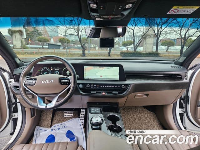 Kia K8 гибрид Signature, 2022 10