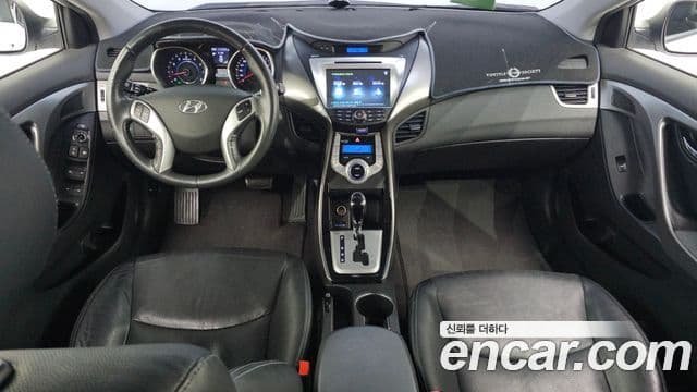 Hyundai Avante MD Premier, 2012 7