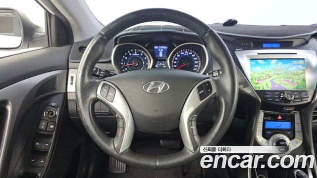 Hyundai Avante MD Premier, 2012 13