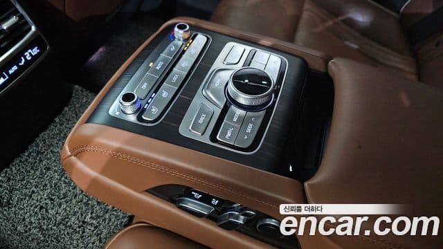 Kia The / новый K9 Grand Masters, 2019 19