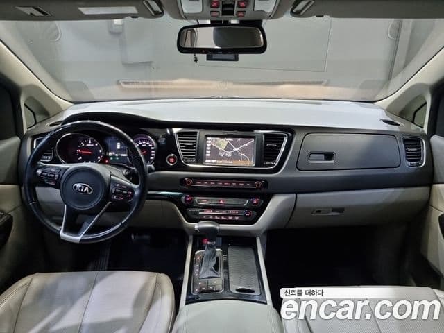 Kia All New Carnival President, 2017 8