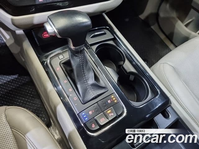 Kia All New Carnival President, 2017 10