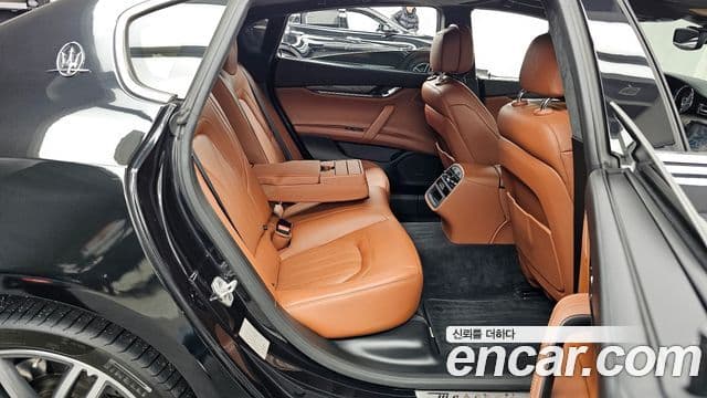 Maserati Quattroporte S Q4 3.0 V6 GranLusso, 2017 12
