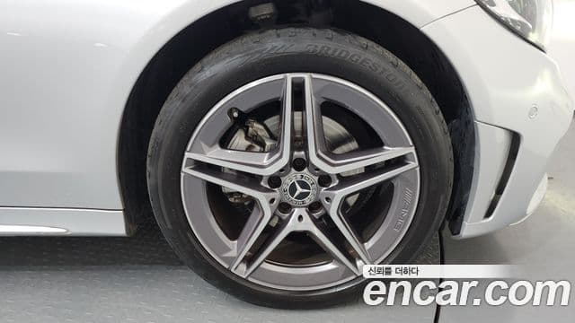 Mercedes-Benz C-класс W205 AMG Line, 2021 все фото