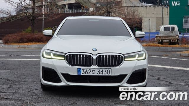 BMW 5시리즈 (G30) 520i M Sport, 2022 3