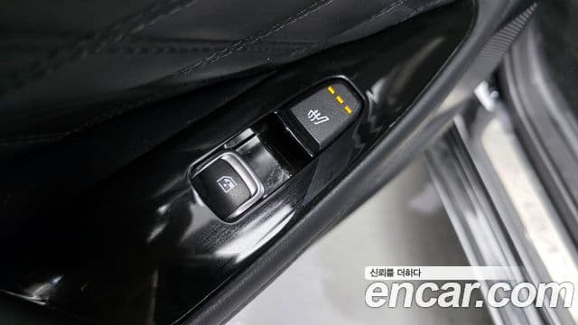 Kia K8 гибрид Signature, 2023 19