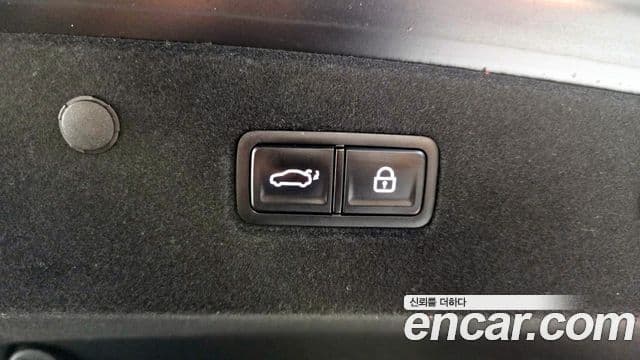 Kia K8 гибрид Signature, 2023 20