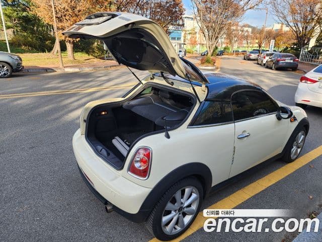 Mini Cooper S купе, 2012 7