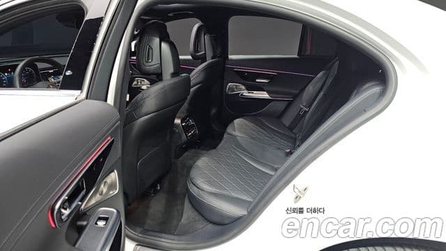 Mercedes-Benz E-класс W214 Exclusive, 2024 16