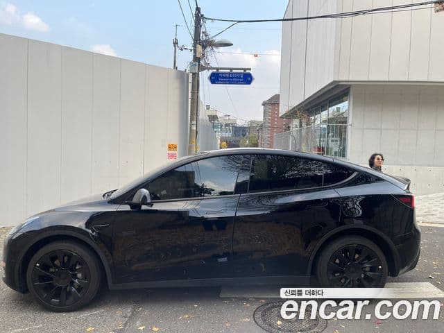 Tesla модель Y Long Range AWD, 2023 все фото