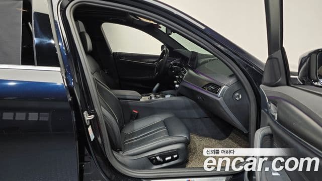 BMW 5시리즈 (G30) 520i M Sport, 2023 11