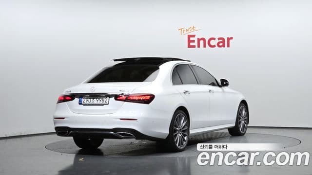 Mercedes-Benz E-класс W213 AMG Line, 2022 2