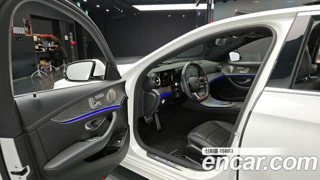 Mercedes-Benz E-класс W213 AMG Line, 2022 10