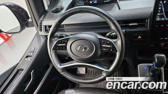 Hyundai Staria Modern, 2023 13