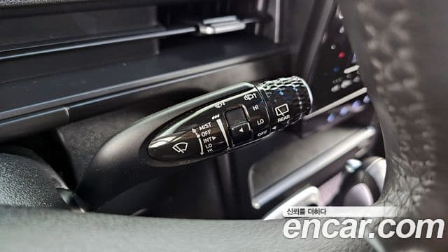 Hyundai Staria Modern, 2023 17