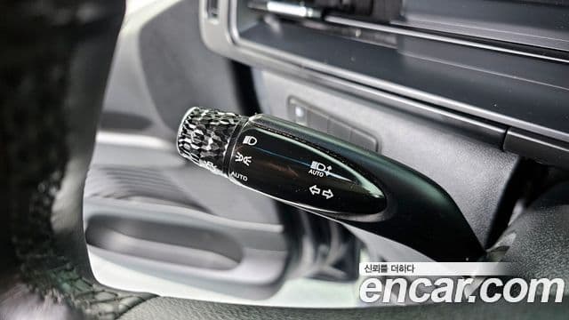 Hyundai Staria Modern, 2023 18