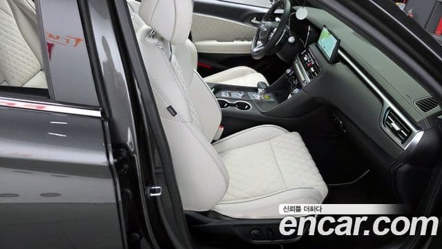 Genesis The / новый New G70, 2025 12