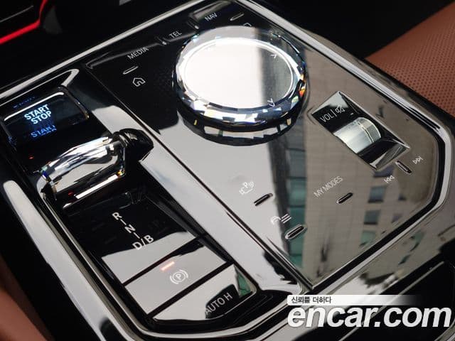 BMW i5 (G60), 2024 9